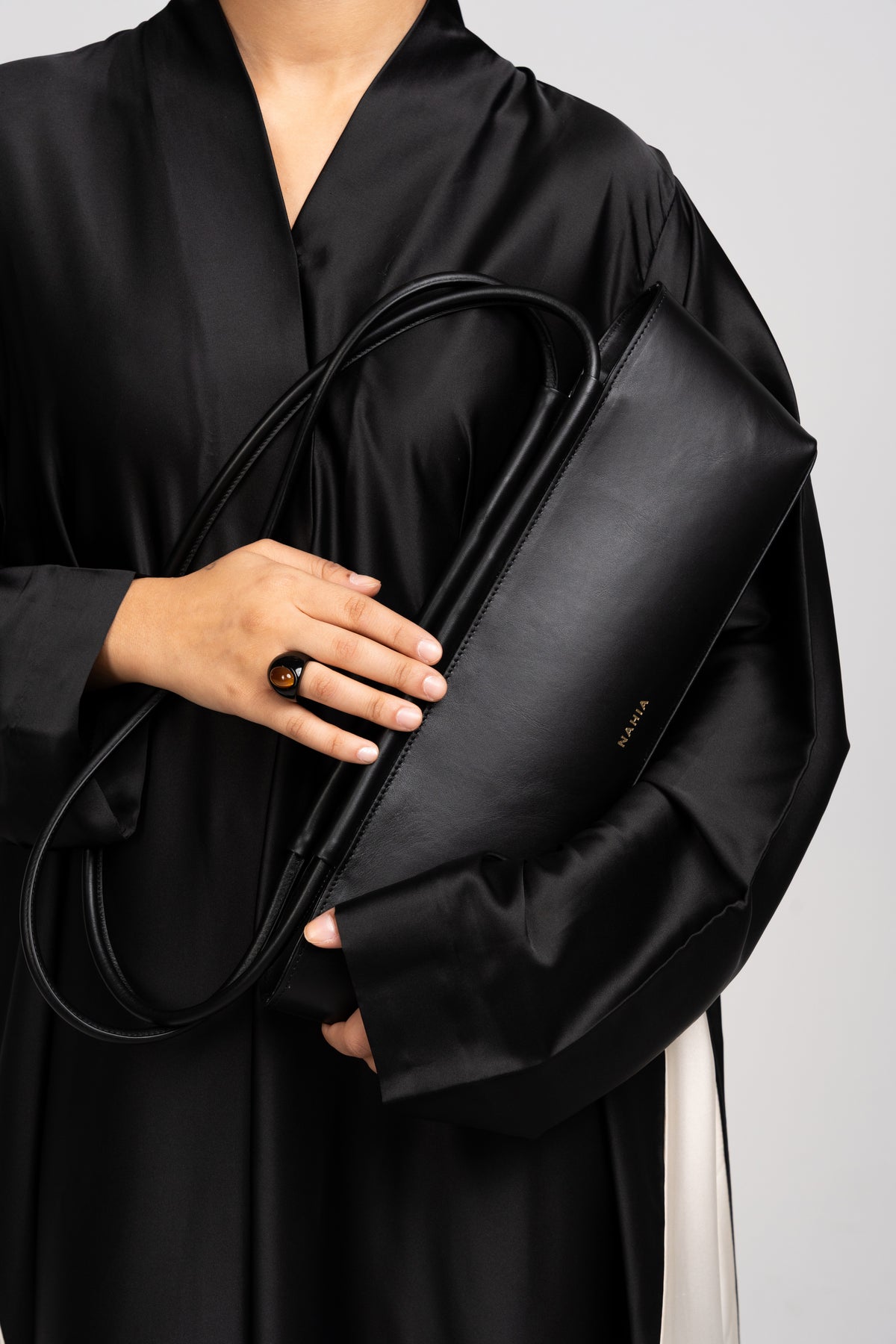 Arc Leather Bag - Black